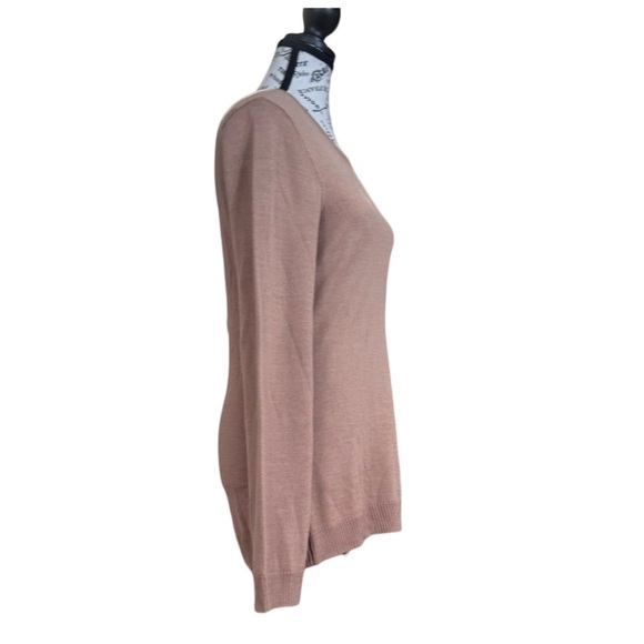 Yansi Fugel Women’s Crew Neck Sweater. Camel (Tan). Medium - Picture 5 of 9